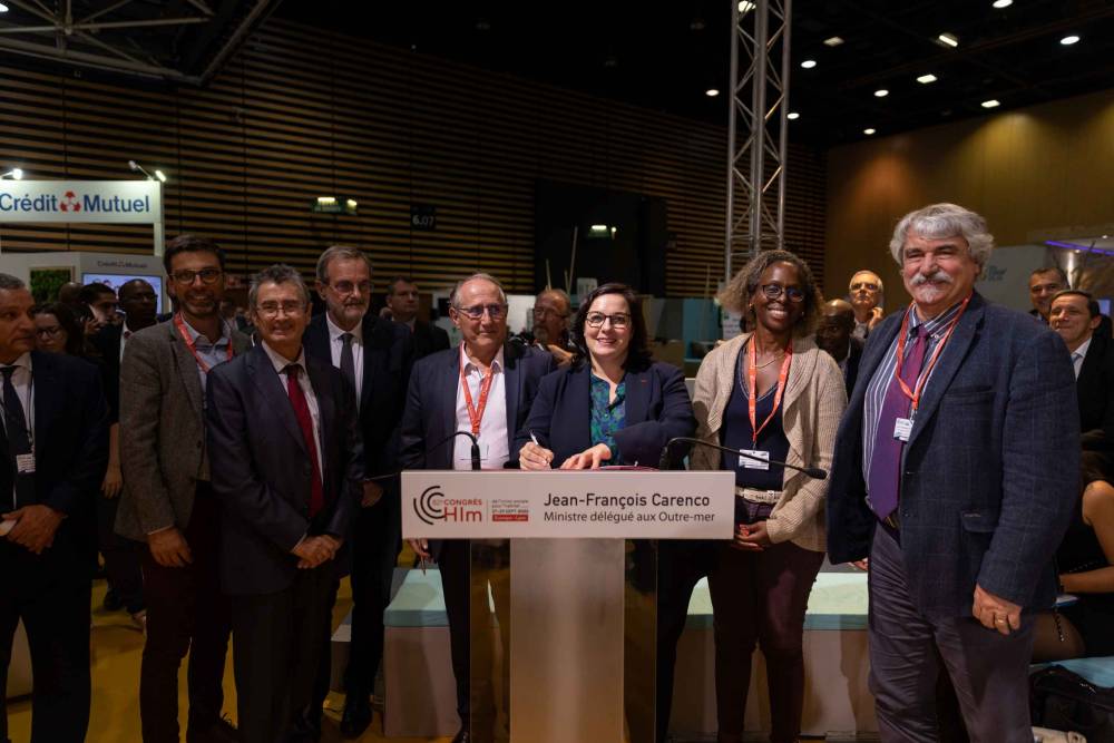 ARMOS OI Signature d'une convention de partenariat entre les ARMOS