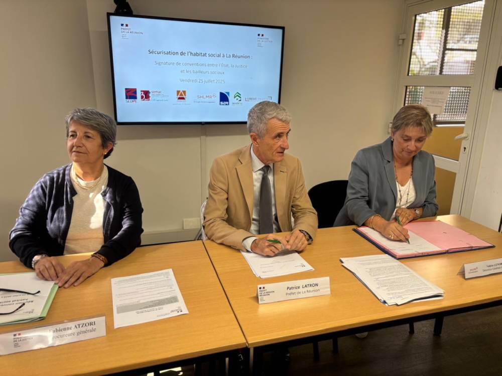 Signature conventions de sécurisation du parc social